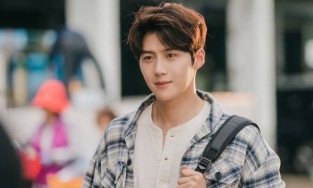 Kim Seon Ho tái xuất với bộ phim đầu tiên sau khi được Dispatch minh oan 