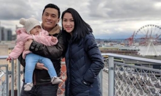 Động thái kỳ lạ của vợ 2 kém 17 tuổi giữa lúc Lam Trường bị đồn cặp fan nữ