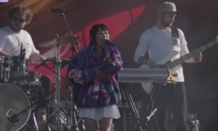 Mỹ Anh là 1 trong 47 nghệ sĩ toàn cầu được 88rising theo dõi, Sơn Tùng bị ngó lơ