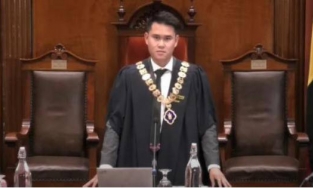 Thanh niên gốc Việt 22 tuổi trở thành Thị trưởng trẻ nhất lịch sử ở Úc