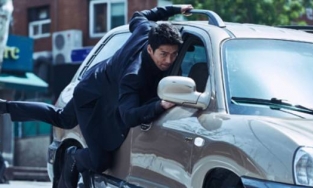 Hyun Bin tiếp tục đóng vai điệp viên khi tái xuất với bộ phim 'Cáp Nhĩ Tân'