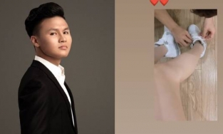 'Bạn gái tin đồn' của Quang Hải khoe hình ảnh được bạn trai cúi xuống buộc dây giày 
