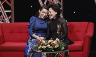 Giao Linh tiết lộ lý do Phi Nhung không kết hôn với con trai mình dù hai người yêu nhau