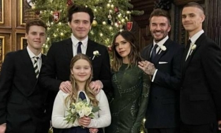 Trong khi Brooklyn loay hoay đổi nghề, Romeo đã trở thành người con giàu nhất của David Beckham