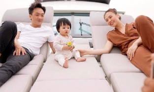 Cường Đô La sốt ruột đến mức nhầm ngày Valentine 