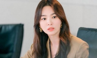 Đường tình có thể thua nhưng Song Hye Kyo lại vượt Son Ye Jin ở điểm này