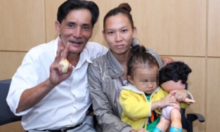 Vừa tuyên bố chuyển về quê sống, Thương Tín đã rục rịch quay lại Sài Gòn để làm hồi ký thứ 2