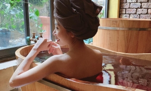 Tắm lá thuốc Dao đỏ - trải nghiệm khó quên tại Sa Pa và vài điều cần biết