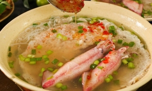 Bún quậy có gì đặc biệt mà cứ đến Phú Quốc ai cũng phải thử?