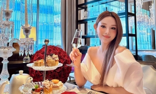 Độ cưng chiều vợ của ông xã Huyền Baby, lấy nhau 1 thập kỉ nhưng vẫn mặn nồng