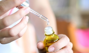 Muốn làn da trắng và đều màu, đừng bỏ qua Niacinamide