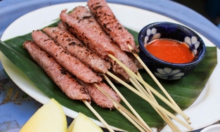 Đầu đông đi ăn nem chua nướng ngon quên lối về!