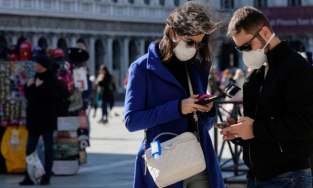 Các nước Châu Âu chọn 'sống chung' với dịch Covid-19