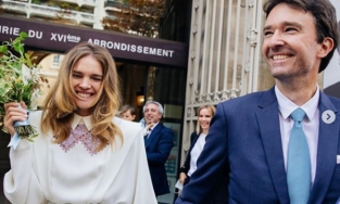 Con trai chủ tịch hãng thời trang Louis Vuitton kết hôn cùng siêu mẫu Nga