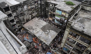 Ấn Độ: Hàng chục người không qua khỏi trong một vụ sập chung cư