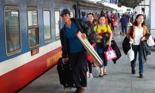 Ga Sài Gòn bắt đầu bán 210.000 vé tàu dịp Tết Nguyên đán