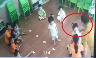 Bố cháu bé 2 tuổi bị đánh tại trường mầm non không chấp nhận lời xin lỗi