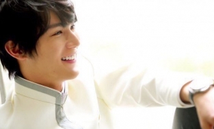 'Nam thần' Taishi Nakagawa của Nhật Bản mắc Covid-19