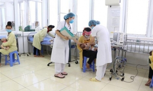 Sơn La: Dừng sử dụng lô vaccine 5 trong 1 khiến trẻ 2 tháng tuổi tử vong