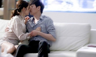 'Tình một đêm' thời đại dịch: Cô đơn đến mức sẵn sàng chấp nhận rủi ro