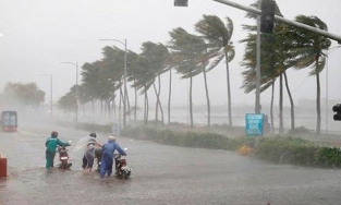 Trong 24 giờ tới, áp thấp nhiệt đới giật cấp 9, có khả năng mạnh thành bão