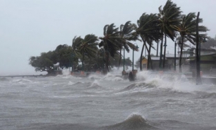 Nam Trung Bộ chuẩn bị sơ tán 400 ngàn người để đối phó với bão số 12