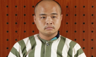 Bình Dương: Rể ngoại quốc ăn trộm 600 triệu đem giấu ở chuồng gà nhà bố vợ