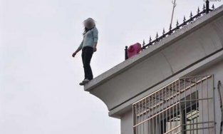 'Ngày hội toàn dân săn sale' ở Trung Quốc và những câu chuyện cười ra nước mắt