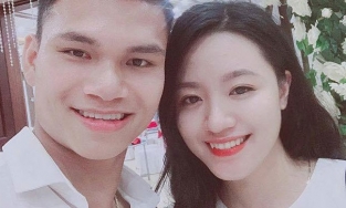 Sau Công Phượng, đến lượt Xuân Mạnh làm lễ chuẩn bị rước hotgirl về làm vợ 