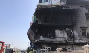 Quảng Ninh: Căn nhà 3 tầng bị cháy do bất cẩn khi hàn xì