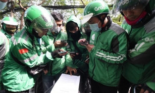 Tổng cục Thuế yêu cầu Grab thận trọng khi phát ngôn việc tăng giá cước là do Nghị định 126