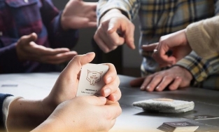 Người trẻ xứ Trung coi Ma sói là cách thoát ly cuộc sống tẻ nhạt