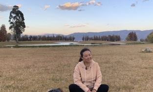 Người phụ nữ chạy trốn hôn nhân bằng cách 'đi phượt' 