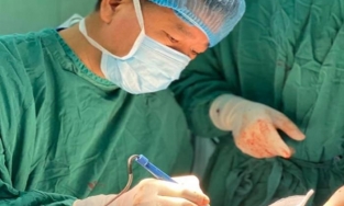 Bé mới 14 ngày tuổi đã có khối u máu trong gan buộc phải cắt bỏ