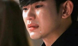 Than thở vì U33 vẫn được mời đi bê tráp, dân mạng an ủi nam thanh niên bằng những câu 'đọc mà phì cười'