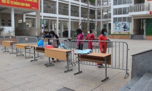 Tin vui: Tất cả giáo viên, học sinh trường tiểu học Xuân Phương đều có kết quả âm tính lần 2