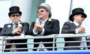 Cần có bao nhiều tiền để được vào nhóm 1% siêu giàu của Việt Nam?