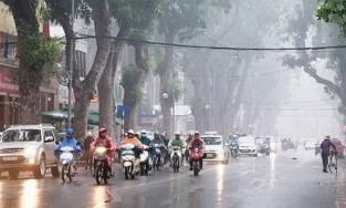 Không khí lạnh tràn xuống khiến miền Bắc chuyển rét