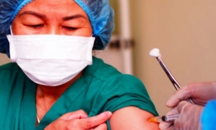 Bộ Y tế quy định đối tượng cần trì hoãn tiêm vaccine Covid-19 AstraZeneca