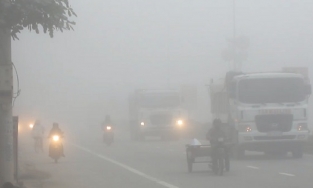 Thời tiết 19/3: Miền Bắc sáng sớm trời ngập trong sương mù