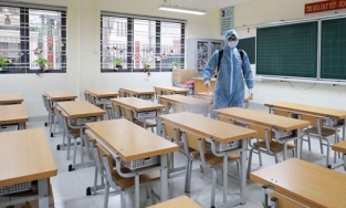 Hải Phòng, Quảng Ninh phải cho học sinh 1 trường và 3 xã nghỉ học vì ca nhiễm Covid-19 mới