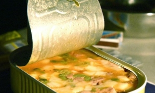 Bộ Y tế khuyến cáo: Tuyệt đối không sử dụng sản phẩm đóng hộp bị phồng, biến dạng để tránh ngộ độc botulinum