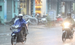 Hà Nội và khu vực Bắc Bộ đón mưa lạnh trước khi sang hè