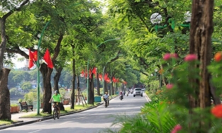 Thời tiết 12/4: Bắc Bộ trời tăng nhiệt, vài nơi có mưa, trưa chiều hửng nắng