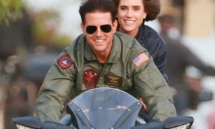 Hoãn chiếu 'Top Gun: Maverick' vì tham vọng của Tom Cruise 