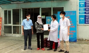 Bệnh nhân dương tính với Covid-19 cuối cùng được điều trị tại Hải Dương đã ra viện