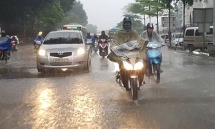 Thời tiết 16/4: Miền Bắc nhiều nơi mưa to do không khí lạnh về