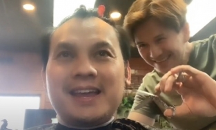 Giọng ca 'Chân tình' Vân Trường hiện đang làm thợ cắt tóc ở Mỹ