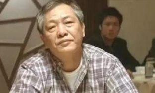 Người sáng lập dòng phim cảnh sát và xã hội đen Hong Kong Vương Chung qua đời