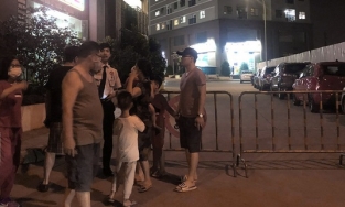 Bé gái 4 tuổi rơi từ tầng 24 chung cư ở Hà Nội tử vong